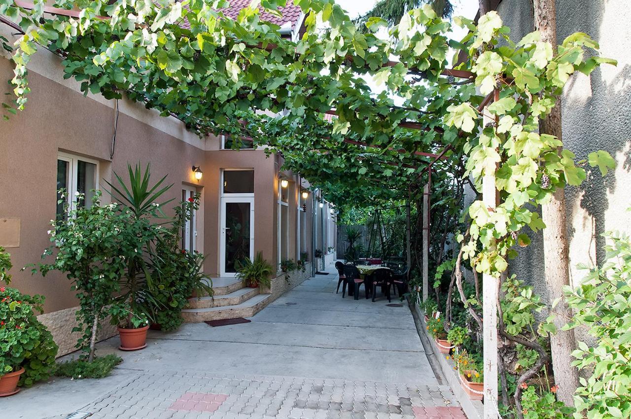 Gasthof Pensiunea Miorita 2*